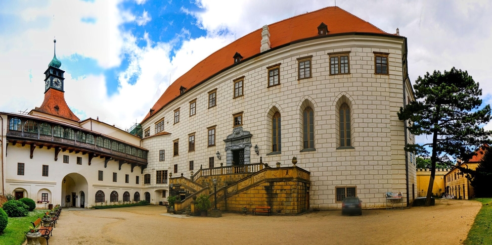 Zámok Náměšť nad Oslavou